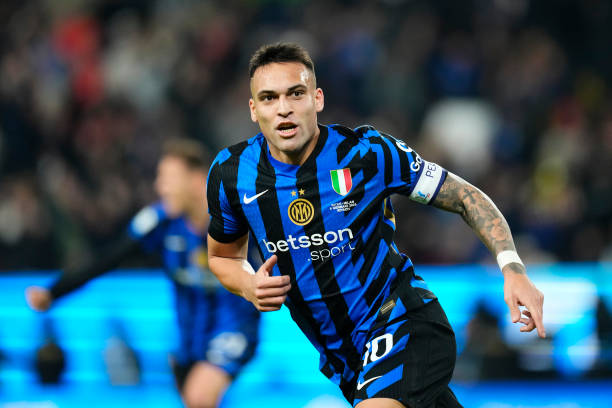 轮后位居第 轮后位居第