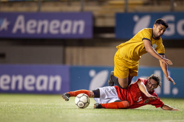 年轻球员成 年轻球员成